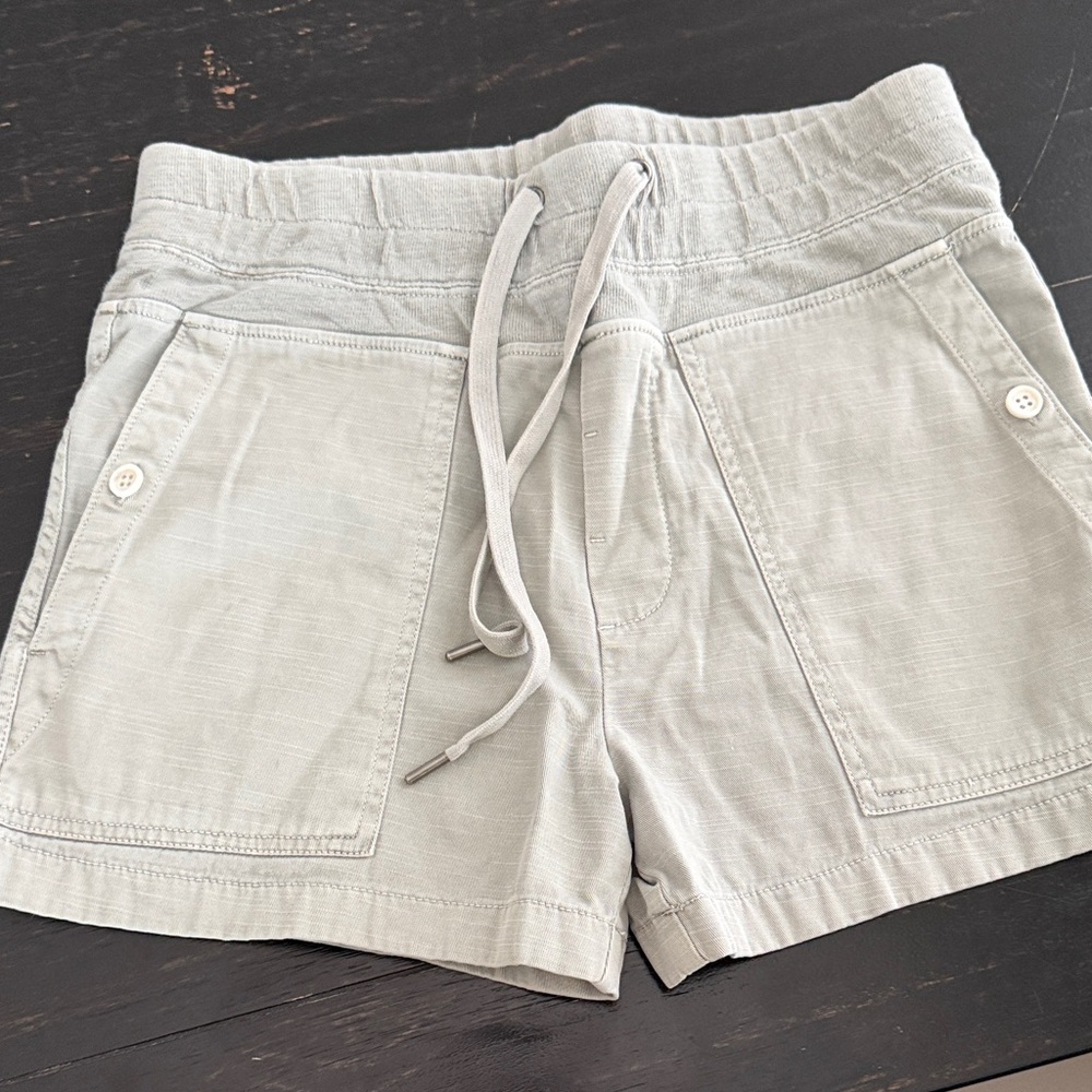 James Perse Light Gray Drawstring Athletic Shorts